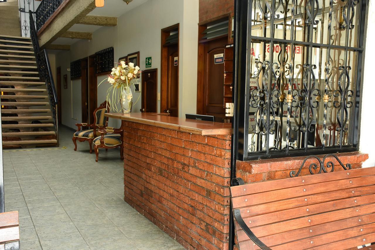 Hotel El Lago 2 Перейра Экстерьер фото